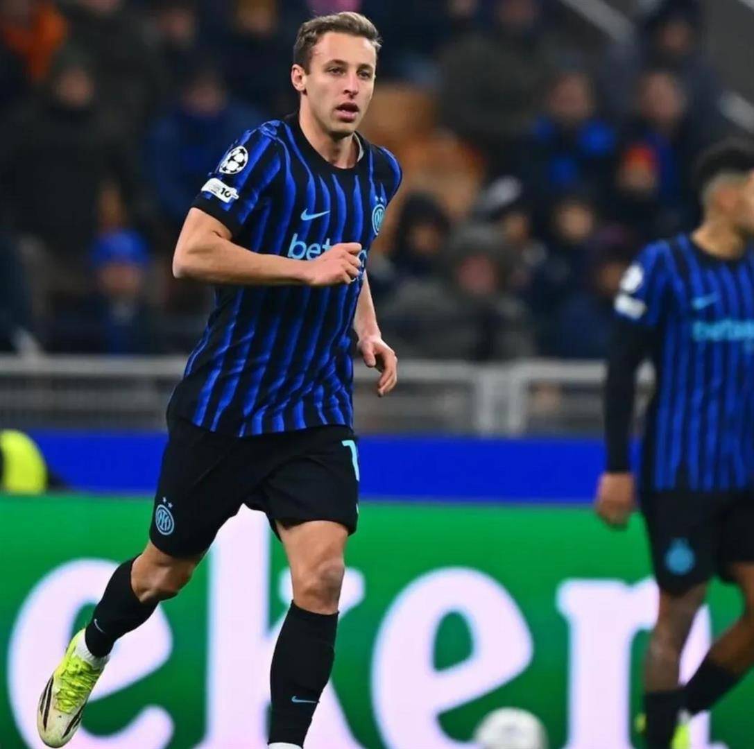 国米为何换下正副队长？第三火力点成谜，佩里西奇或成最后答案